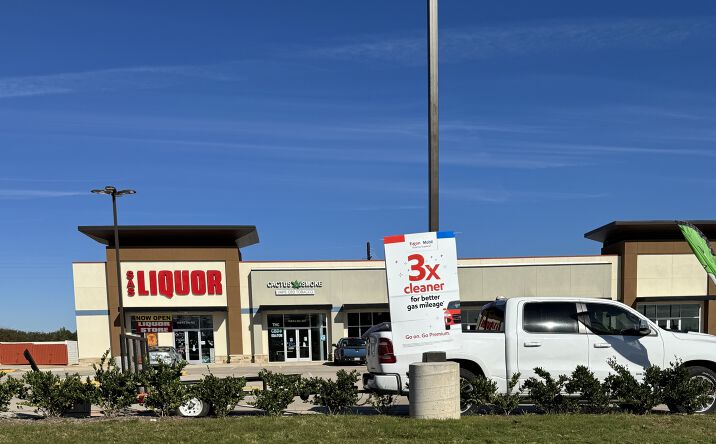 Pictures of Retail, Restaurant property located at 16848 Farm to Market 2920, Tomball, TX 77377 for lease - image #1