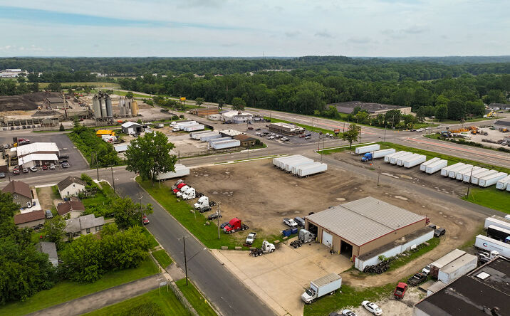 Pictures of Industrial, Retail, Office property located at 1235 Shakespeare Avenue, Kalamazoo, MI 49001 for lease - image #1