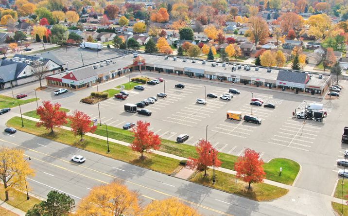 Pictures of Retail property located at 36091 Plymouth Rd, Livonia, MI 48150 for lease - image #1