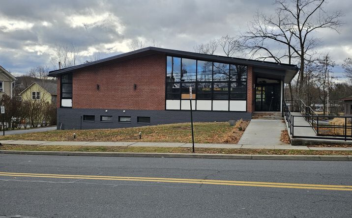 Pictures of Retail, Office, Special Purpose property located at 23 West St, Warwick, NY 10990 for lease - image #1