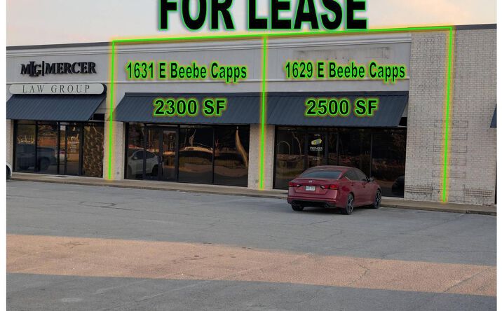 Pictures of Retail, Office property located at 1621 E Beebe Capps Expy, Searcy, AR 72143 for lease - image #1
