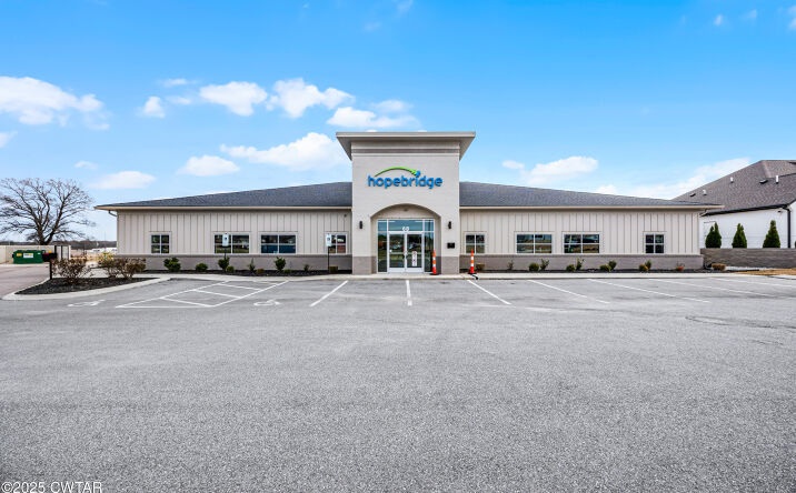 Pictures of Office, Special Purpose property located at 68 Exeter Rd, Jackson, TN 38305 for lease - image #1