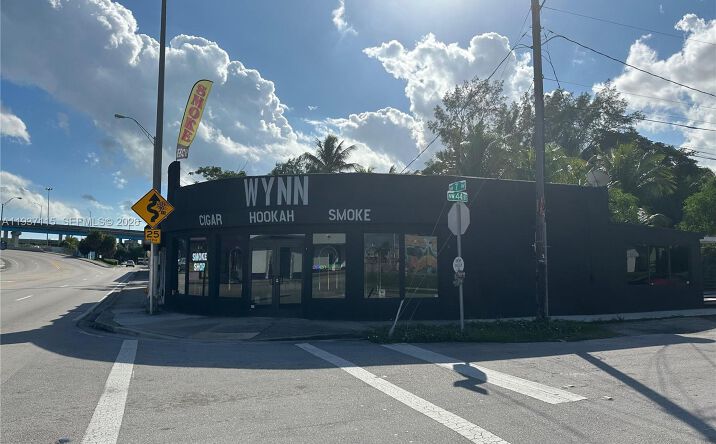 Pictures of Retail property located at 4340 NW 7th Ave, Miami, FL 33127 for lease - image #1