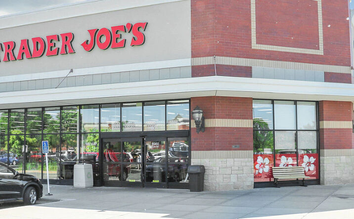 Pictures of Retail property located at 9060 Hudson Rd, Woodbury, MN 55125 for lease - image #1