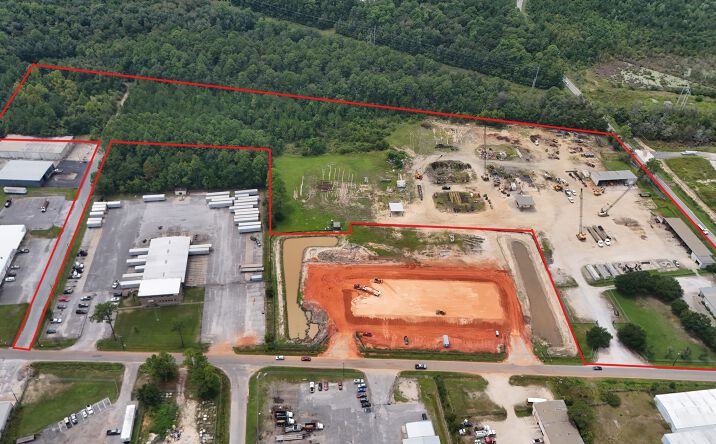 Pictures of Industrial property located at 3221 Anton St, Mobile, AL 36612 for lease - image #1