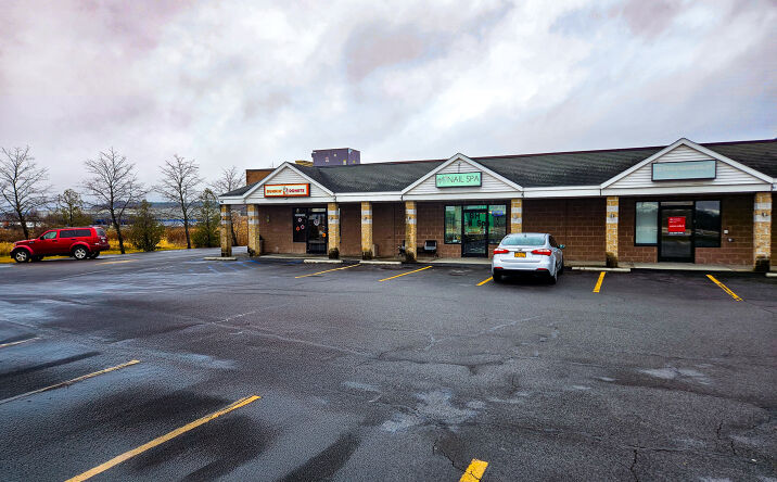 Pictures of Retail property located at 12165 Rte 9W, West Coxsackie, NY, NY 12192 for lease - image #1