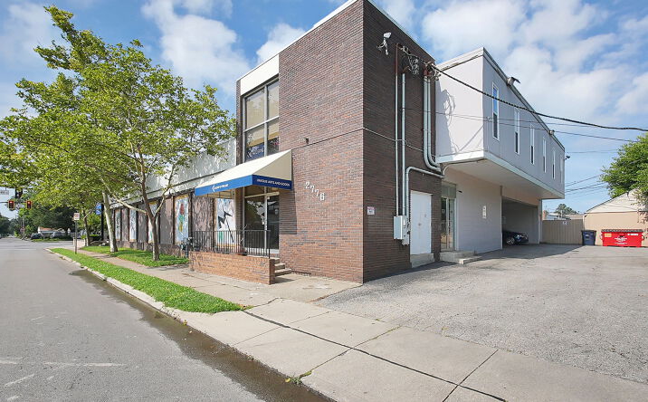 Pictures of Retail, Office property located at 2774 E Main St, Bexley, OH 43209 for lease - image #1