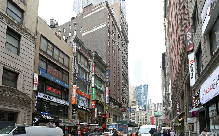 Pictures of Retail, Office, Special Purpose property located at 34-36 W 32nd St, New York, NY 10001 for lease - image #1