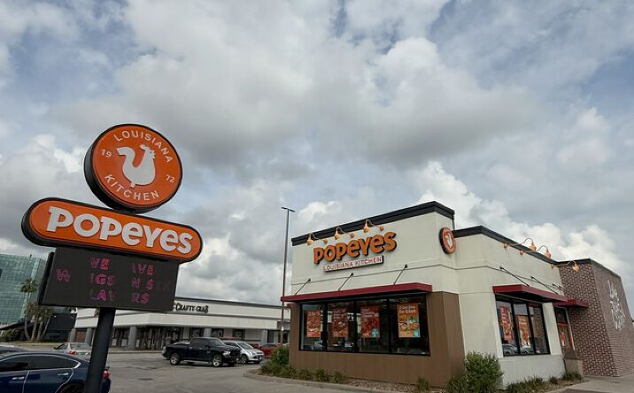Pictures of Retail, Office, Restaurant property located at 11318 Westheimer Rd, Houston, TX 77077 for lease - image #1