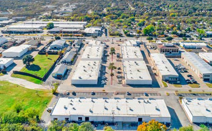 Pictures of Industrial, Office property located at 930-940 N Belt Line & 1004-1032 Luke St, Irving, TX 75061 for lease - image #1