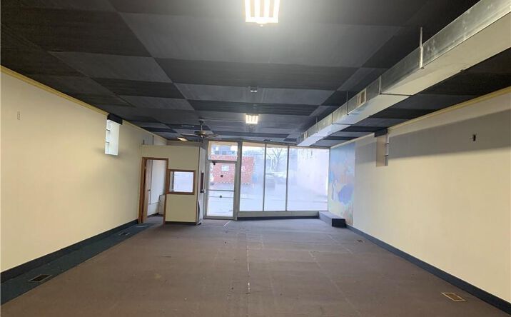 Pictures of Retail, Office property located at 1515 Pine Ave, Niagara Falls, NY 14301 for lease - image #1