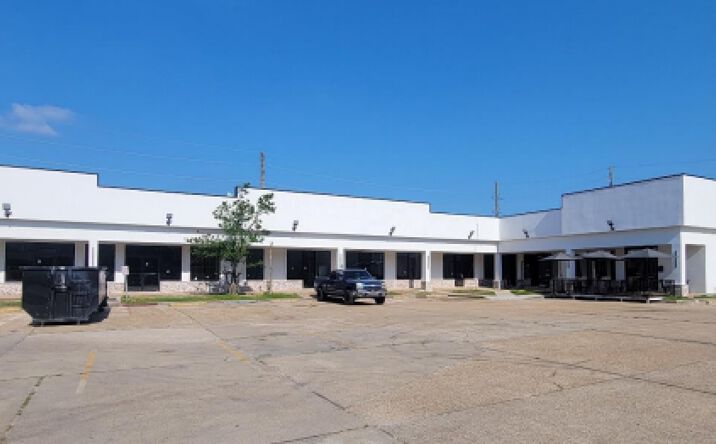 Pictures of Retail, Office property located at 500 Vintage Dr, Kenner, LA 70065 for lease - image #1