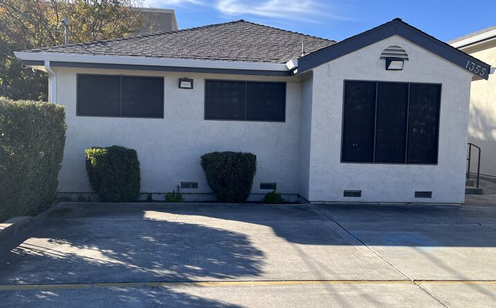 Pictures of Office property located at 1355 Bessie Ave, Tracy, CA 95376 for lease - image #1