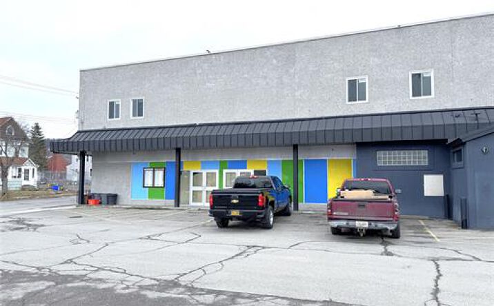 Pictures of Retail property located at 19 Madison Ave, Endicott, NY 13760 for lease - image #1