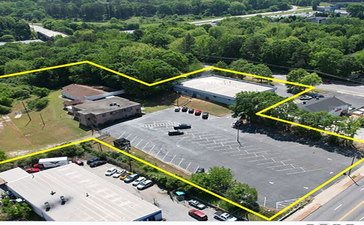 Pictures of Industrial, Restaurant property located at 575 Fair Dr SW, Atlanta, GA 30315 for lease - image #1