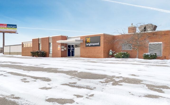Pictures of Industrial property located at 3801 Elm Rd NE, Warren, OH 44483 for lease - image #1