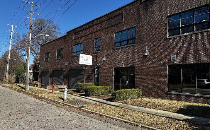 Pictures of Office property located at 802 Rozelle St, Memphis, TN 38104 for lease - image #1