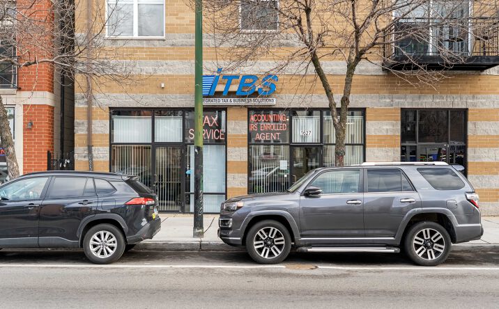 Pictures of Retail, Office property located at 1627 N Western Ave, Chicago, IL 60647 for lease - image #1