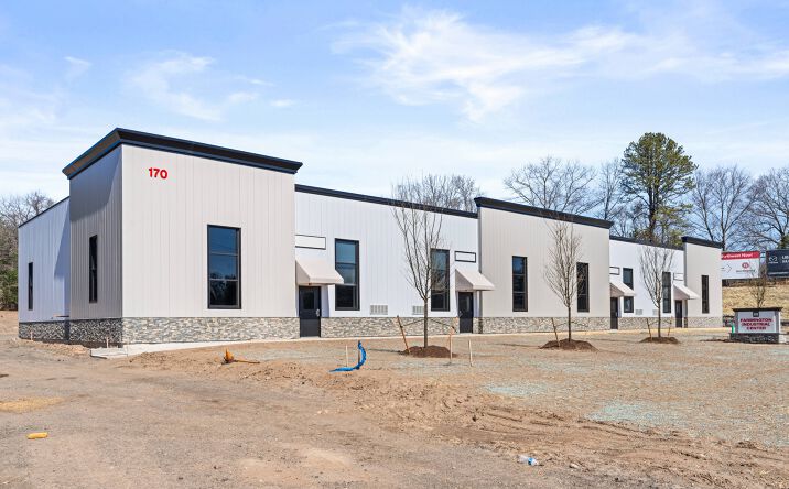 Pictures of Industrial property located at 170 Scott Swamp Rd, Farmington, CT 06032 for lease - image #1