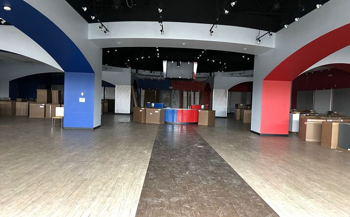 Pictures of Retail property located at 4600 Shelbyville Rd, St Matthews, KY 40207 for lease - image #1