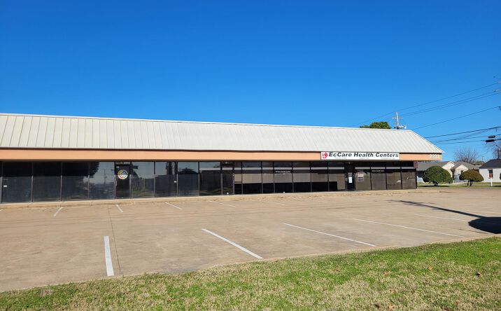Pictures of Retail, Office property located at 2233 E Grauwyler Rd, Irving, TX 75061 for lease - image #1