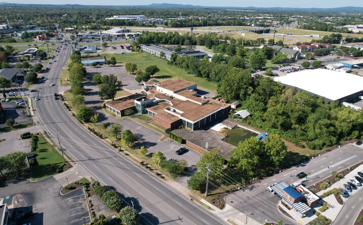 Pictures of Retail, Office property located at 205 N Thompson Ln, Murfreesboro, TN 37129 for lease - image #1