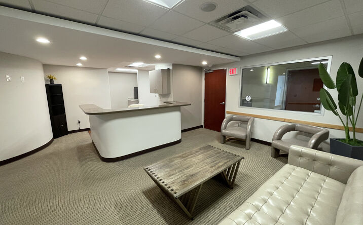 Pictures of Office property located at 3326 N 3rd Ave, Phoenix, AZ 85013 for lease - image #1
