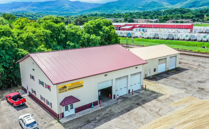 Pictures of Industrial property located at 3718 Garman Rd, Salem, VA 24153 for lease - image #1