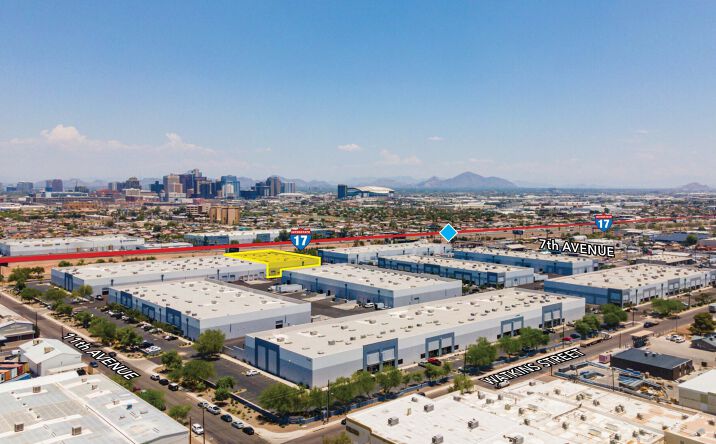 Pictures of Retail, Industrial property located at 2115 S 11th Ave, Phoenix, AZ 85007 for lease - image #1