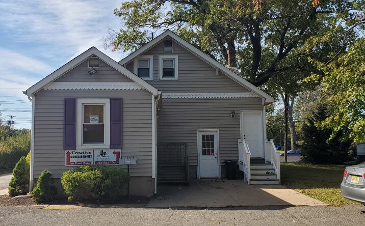 Pictures of Office property located at 224 NJ-18, East Brunswick, NJ 08816 for lease - image #1