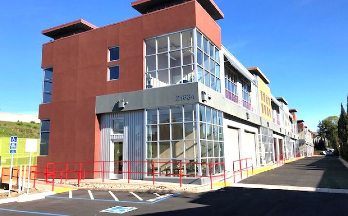 Pictures of Office property located at 21634 Redwood Rd, Castro Valley, CA 94546 for lease - image #1