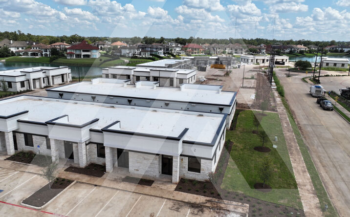 Pictures of Retail, Office, Industrial property located at 5501 Cabrera Dr, Sugar Land, TX 77479 for lease - image #1