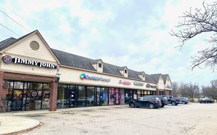 Pictures of Retail, Office property located at 35173 E Michigan Ave, Wayne, MI 48184 for lease - image #1