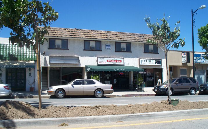 Pictures of Office property located at 17817 Chatsworth St, Los Angeles, CA 91344 for lease - image #1