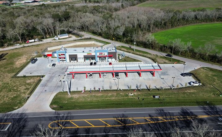 Pictures of Retail, Restaurant property located at 14833 Farm to Market 1960 Rd E, Huffman, TX 77336 for lease - image #1