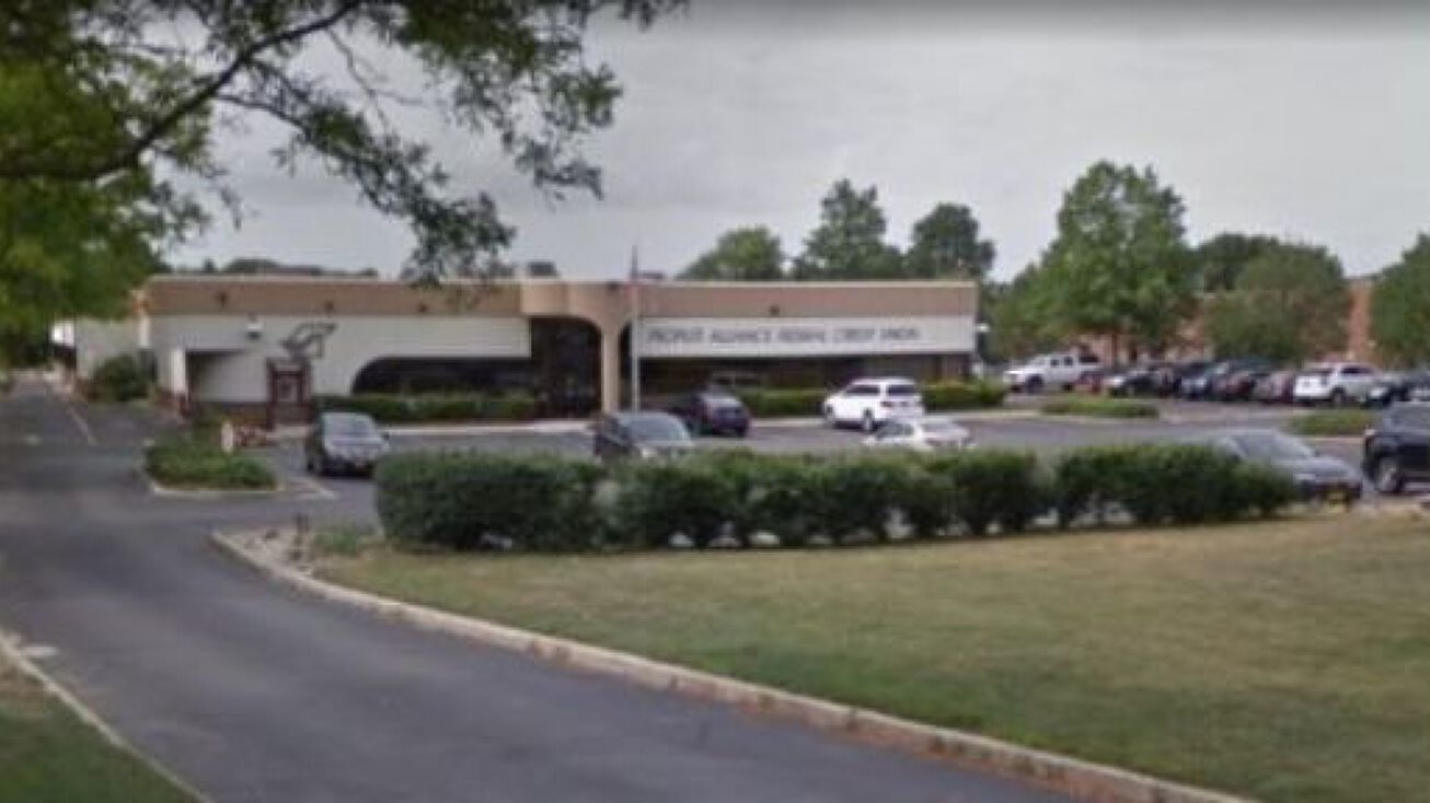 125 Wireless Boulevard, Hauppauge, NY 11788 Office Space for Lease