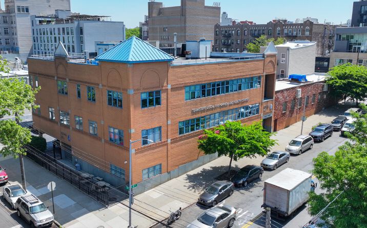 Pictures of Office property located at 24-09 38th Ave, Queens, NY 11101 for lease - image #1