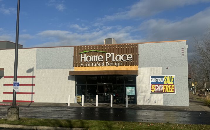 Pictures of Retail property located at 1141 N Hayden Meadows Dr, Portland, OR 97217 for lease - image #1