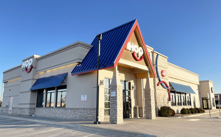 Pictures of Retail, Office, Restaurant property located at 1906 N Rock Rd, Derby, KS 67037 for lease - image #1