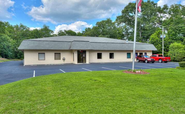 Pictures of Retail, Office, Special Purpose property located at 808 Stevens Creek Rd, Augusta, GA 30907 for lease - image #1