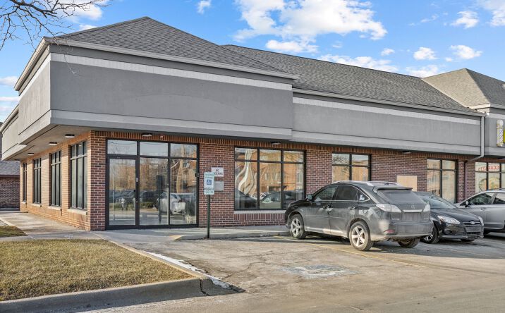 Pictures of Office, Retail property located at 10270 Central Avenue, Oak Lawn, IL 60453 for lease - image #1