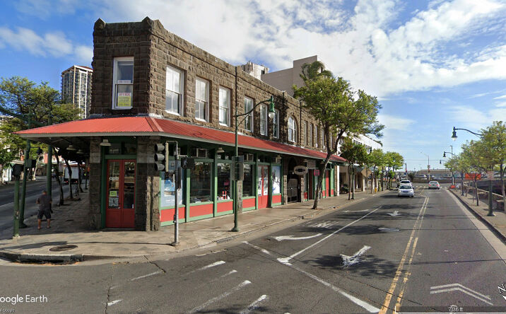 Pictures of Retail, Office, Special Purpose property located at 179 N King St, Honolulu, HI 96817 for lease - image #1