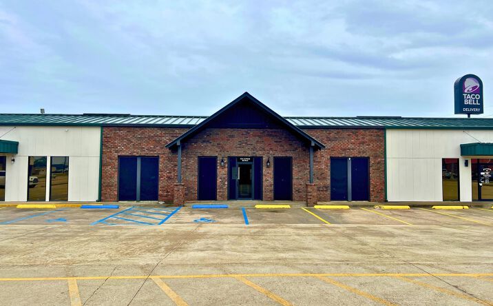 Pictures of Retail, Office property located at 5324 Cypress St, West Monroe, LA 71291 for lease - image #1