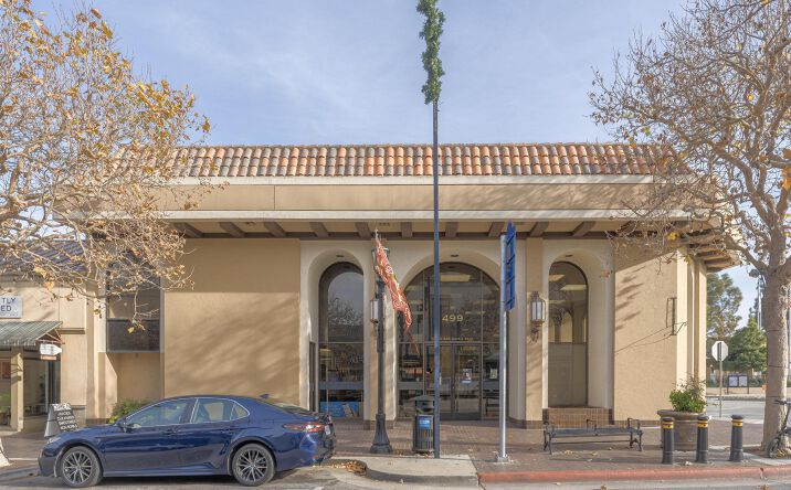 Pictures of Retail property located at 499 Alvarado St, Monterey, CA 93940 for lease - image #1