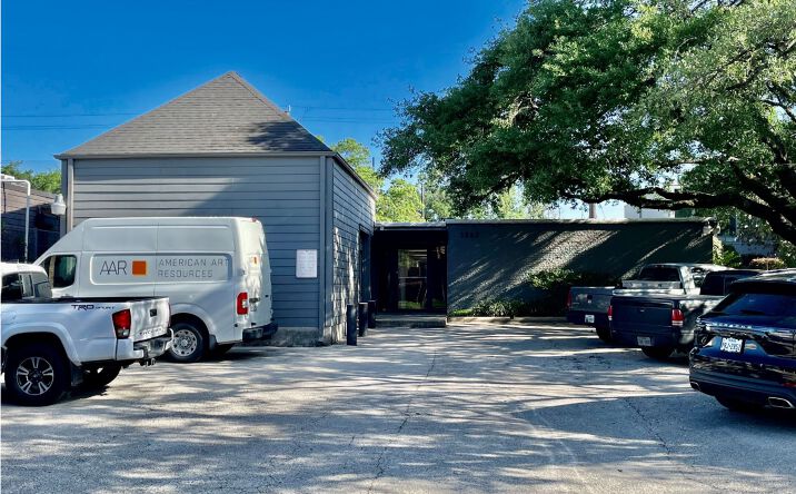 Pictures of Office, Industrial property located at 3260 Sul Ross St, Houston, TX 77098 for lease - image #1
