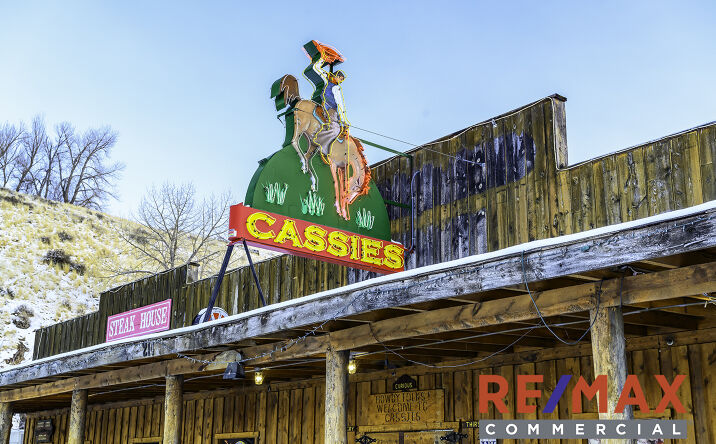 Pictures of Restaurant property located at 214 Yellowstone Ave, Cody, WY 82414 for lease - image #1