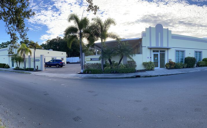 Pictures of Office, Industrial property located at 417 8th St W, Bradenton, FL 34205 for lease - image #1