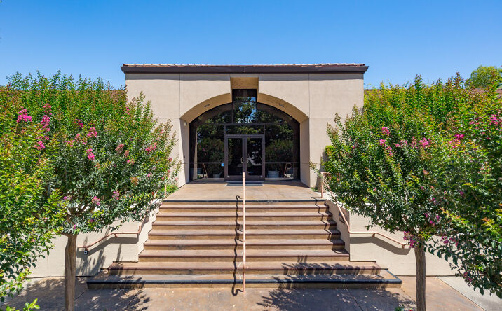 Pictures of Office property located at 2130 Professional Dr, Roseville, CA 95661 for lease - image #1
