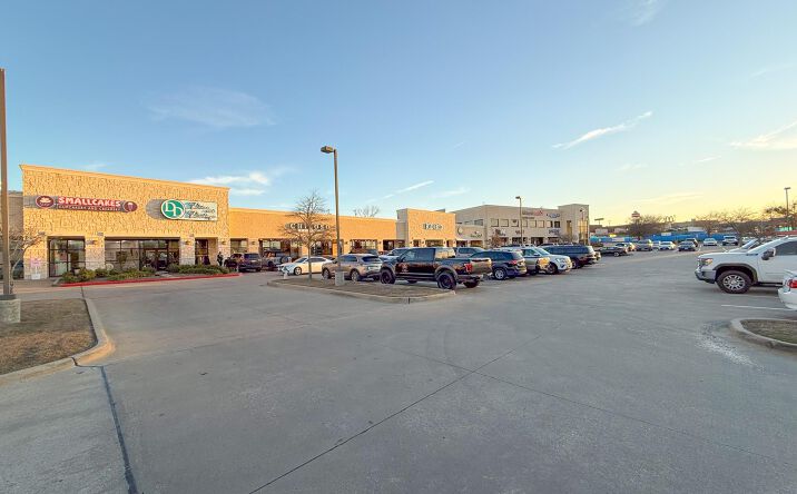 Pictures of Retail property located at 2455 Ridge Rd, Rockwall, TX 75087 for lease - image #1