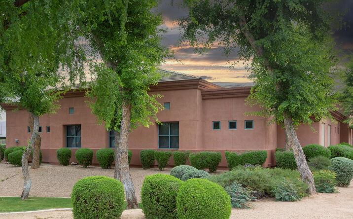 Pictures of Office property located at 8752 E Vía De Commercio, Scottsdale, AZ 85258 for lease - image #1